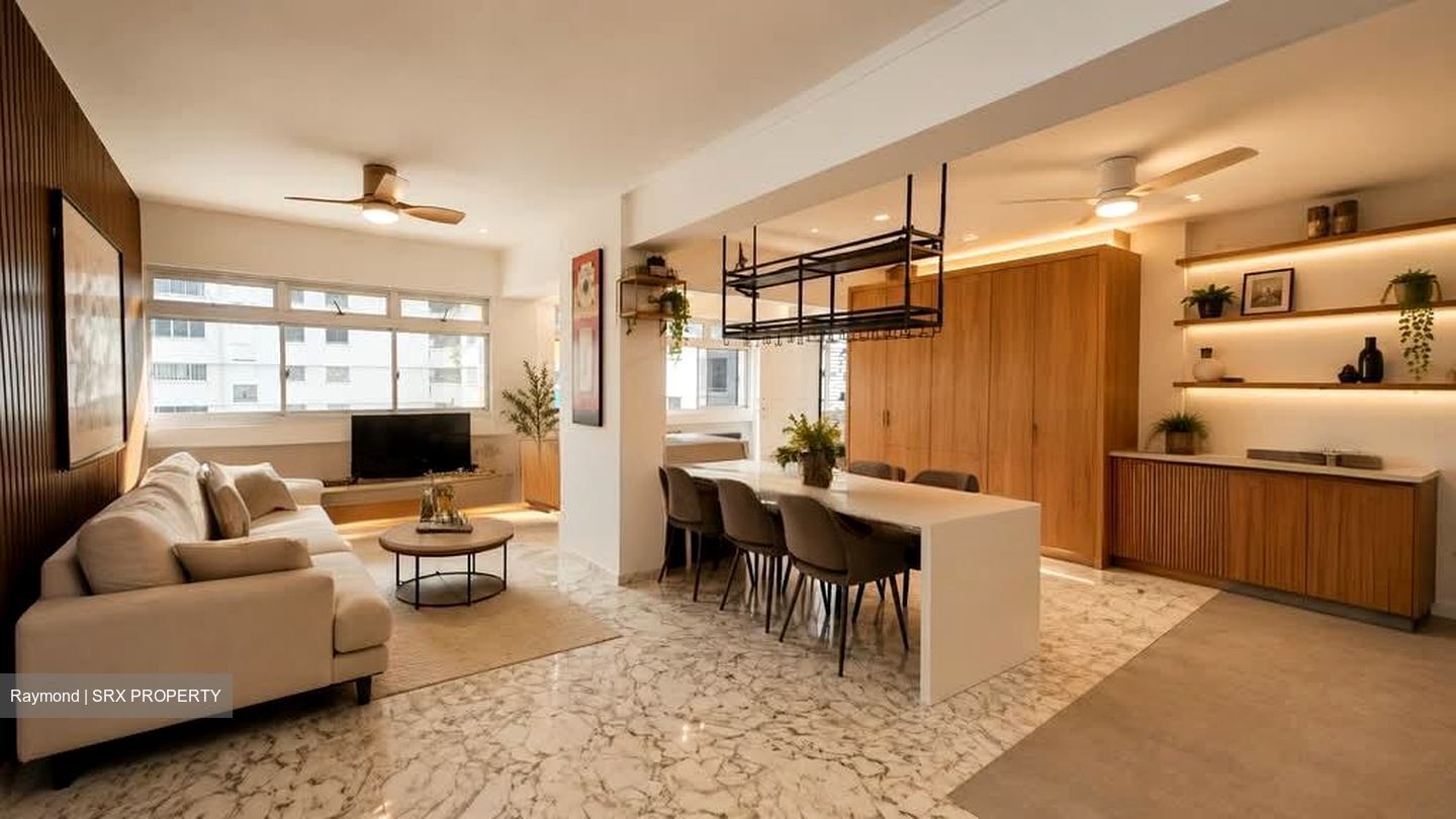 Blk 702 Jurong West Street 71 (Jurong West), HDB Executive #559037701